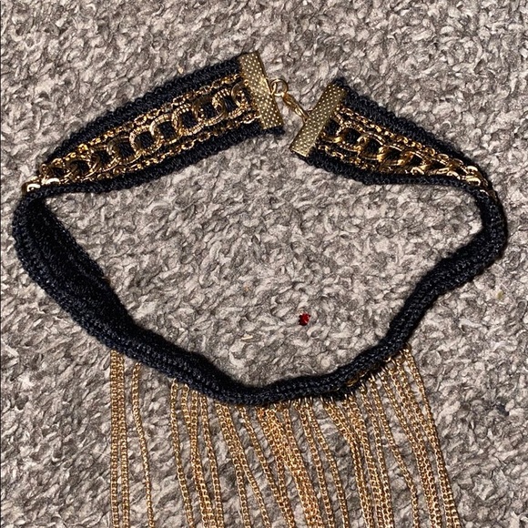 Choker - Picture 3 of 6